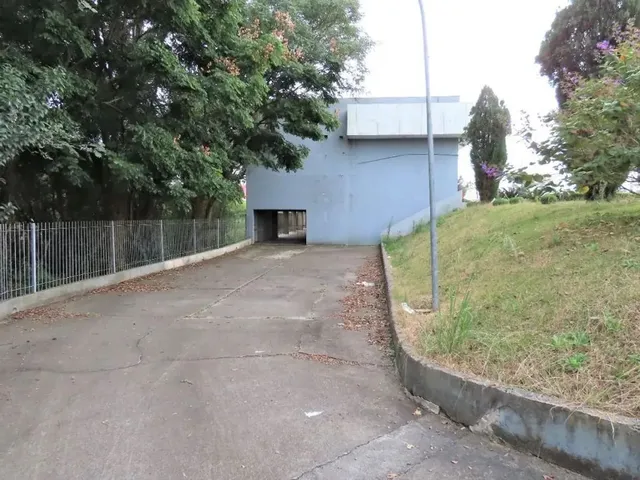 Terreno à venda, no bairro Uberaba em Curitiba