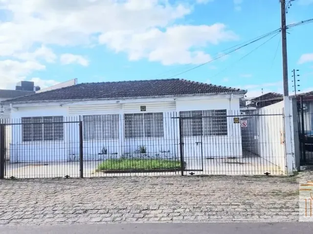Terreno à venda, no bairro Rebouças em Curitiba