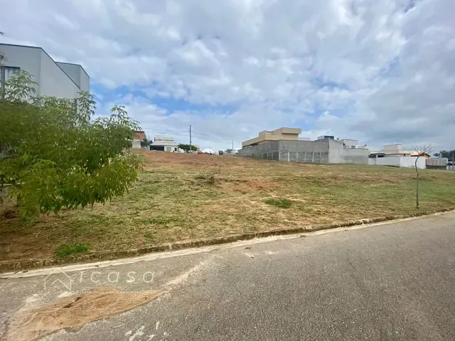 Terreno com 300m², à venda, no bairro Condomínio Terras do Vale em Caçapava