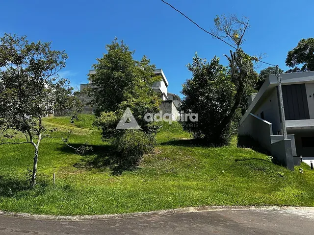 Terreno com 345m², à venda, no bairro Jardim Carvalho em Ponta Grossa