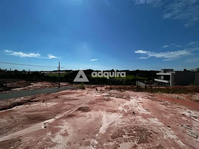 Terreno com 200m², à venda, no bairro Contorno em Ponta Grossa