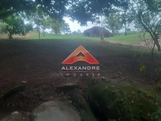 Terreno com 20000m², à venda, no bairro Parque Residencial Maria Elmira em Caçapava