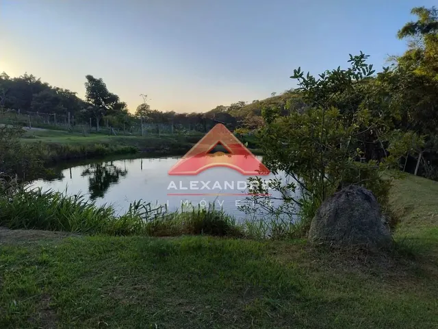 Terreno com 20000m², à venda, no bairro Parque Residencial Maria Elmira em Caçapava
