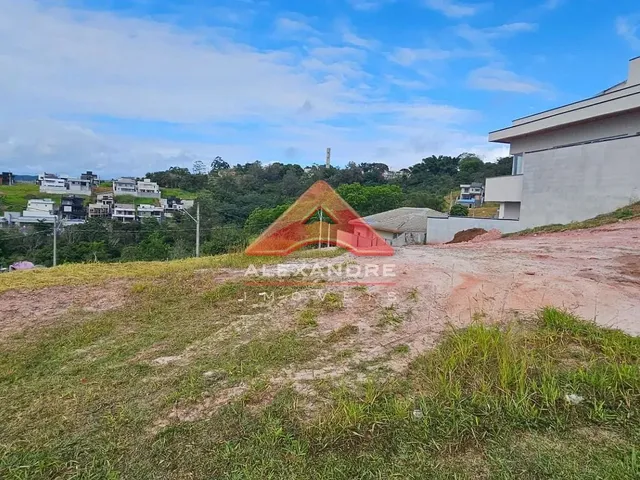 Terreno com 378m², à venda, no bairro Recanto dos Eucaliptos em São José Dos Campos