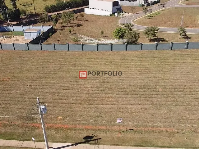 Terreno com 769m², à venda, no bairro Terras Alpha Residencial 1 em Senador Canedo