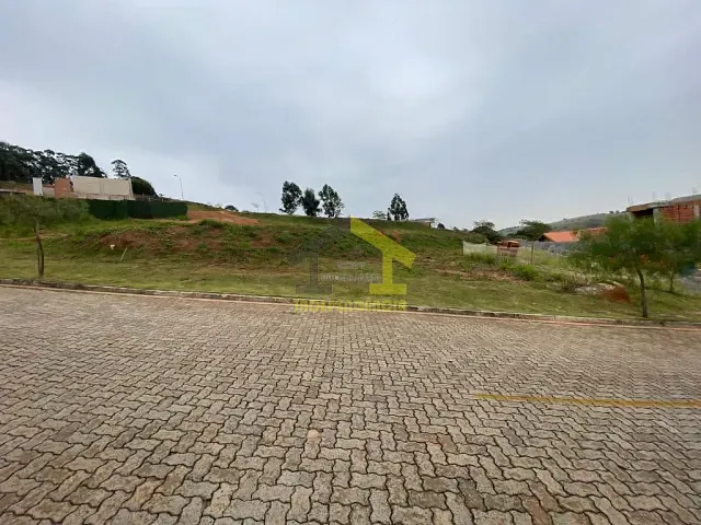 Terreno com 800m², à venda, no bairro Sítio da Moenda em Itatiba