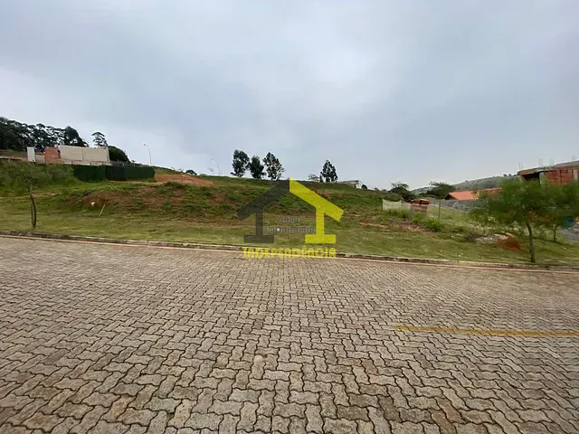 Terreno com 800m², à venda, no bairro Sítio da Moenda em Itatiba