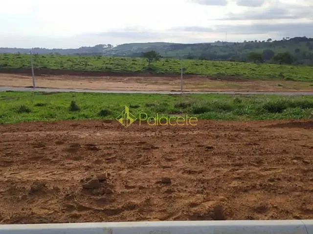 Terreno com 250m², à venda, no bairro Jardim Marlene Miranda em Taubaté