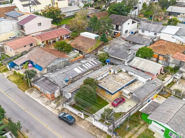 Terreno à venda, no bairro Santa Felicidade em Curitiba