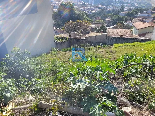 Terreno com 420m², à venda, no bairro Nova Itatiba em Itatiba