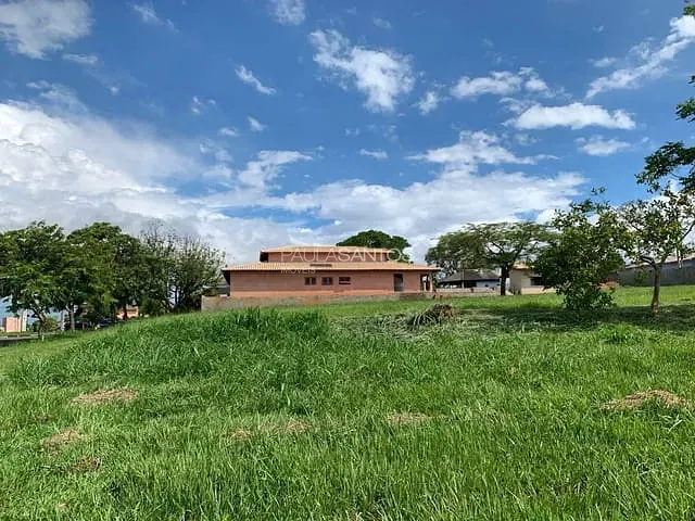 Terreno com 1030m², à venda, no bairro Ipatinga em Sorocaba