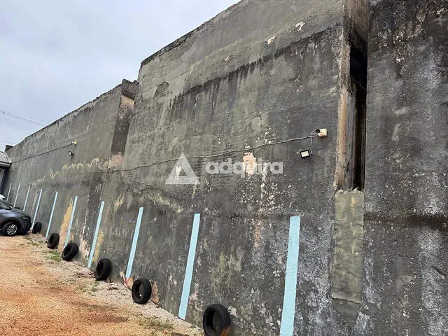 Terreno com 429m², à venda, no bairro Centro em Ponta Grossa