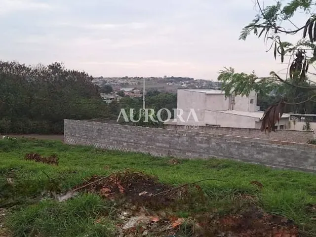 Terreno com 563m², à venda, no bairro Jardim Imagawa em Londrina