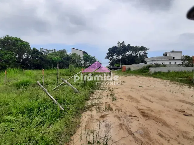 Terreno com 260m², à venda, no bairro Massaguaçu em Caraguatatuba