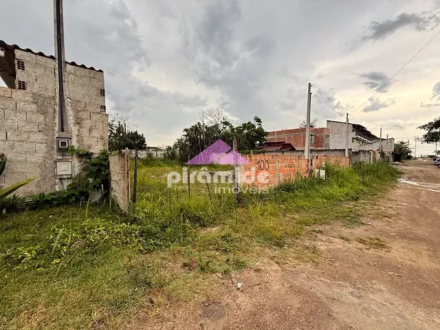 Terreno com 260m², à venda, no bairro Massaguaçu em Caraguatatuba