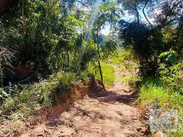 Terreno com 1335m², à venda, no bairro Alpes de Atibaia em Atibaia