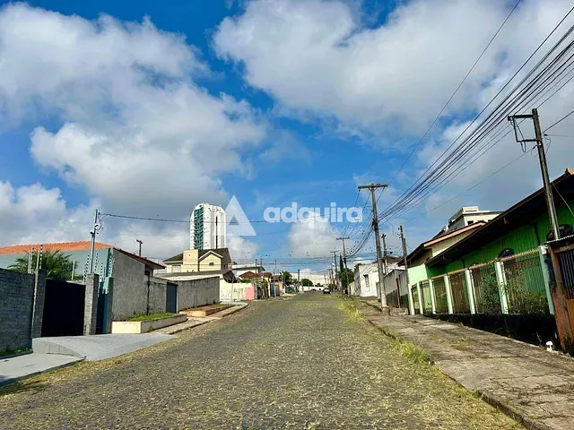 Terreno com 363m², à venda, no bairro Uvaranas em Ponta Grossa
