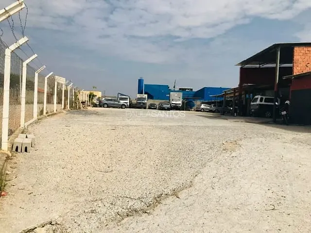 Terreno com 1500m², à venda, no bairro Parque das Laranjeiras em Sorocaba