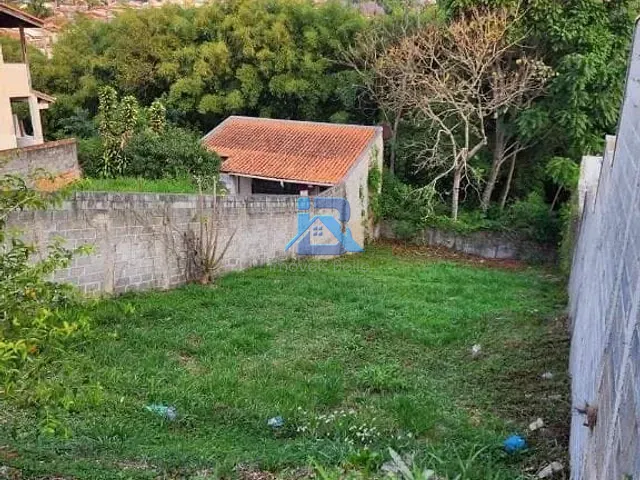 Terreno com 300m², à venda, no bairro Giardino D  Itália em Itatiba