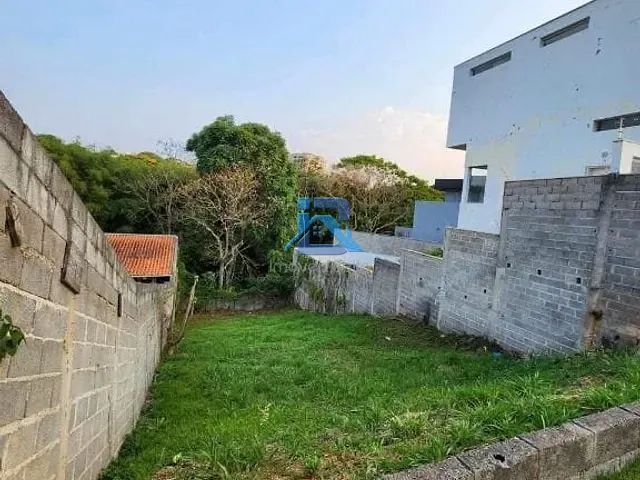 Terreno com 300m², à venda, no bairro Giardino D  Itália em Itatiba