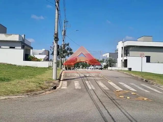 Terreno com 558m², à venda, no bairro Residencial Terras Do Vale em Caçapava