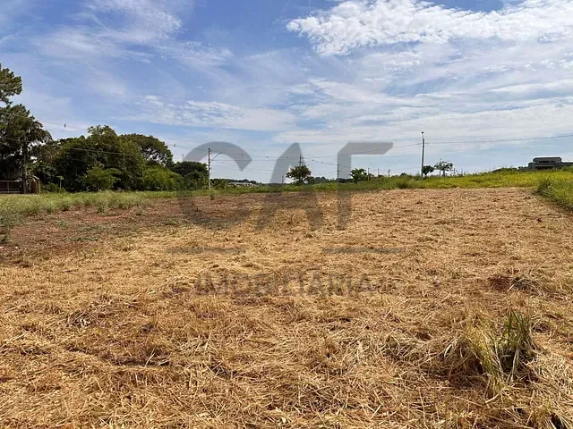 Terreno com 360m², à venda, no bairro Residencial Florabella em Holambra