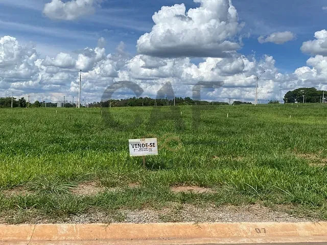Terreno com 360m², à venda, no bairro Residencial Florabella em Holambra
