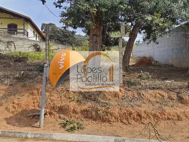 Terreno com 885m², à venda, no bairro Jardim Paraíso da Usina em Atibaia