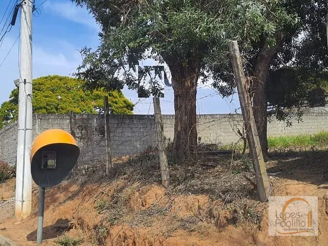 Terreno com 885m², à venda, no bairro Jardim Paraíso da Usina em Atibaia