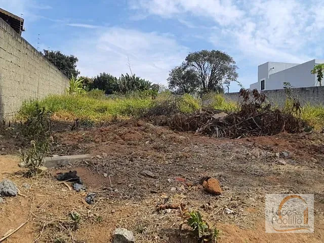 Terreno com 885m², à venda, no bairro Jardim Paraíso da Usina em Atibaia