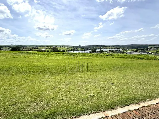 Terreno com 1500m², à venda, no bairro centro em Sertanópolis