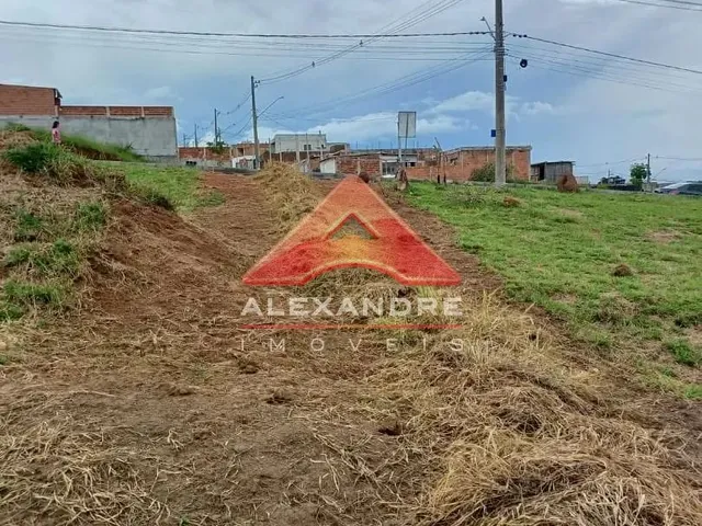 Terreno com 150m², à venda, no bairro Santa Herminia em São José Dos Campos