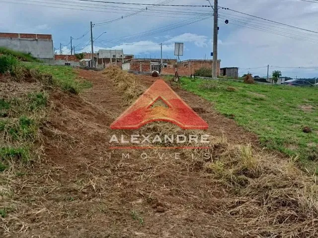Terreno com 150m², à venda, no bairro Santa Herminia em São José Dos Campos
