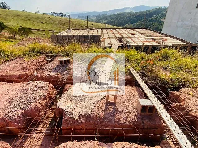 Terreno com 432m², à venda, no bairro Guaxinduva em Bom Jesus dos Perdões