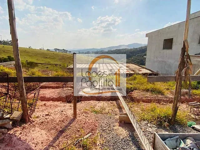 Terreno com 432m², à venda, no bairro Guaxinduva em Bom Jesus dos Perdões