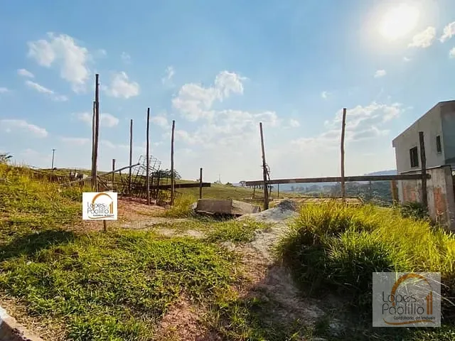 Terreno com 432m², à venda, no bairro Guaxinduva em Bom Jesus dos Perdões