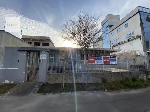 Terreno com 670m², à venda, no bairro Fanny em Curitiba