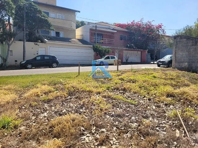 Terreno com 336m², à venda, no bairro Giardino D  Itália em Itatiba
