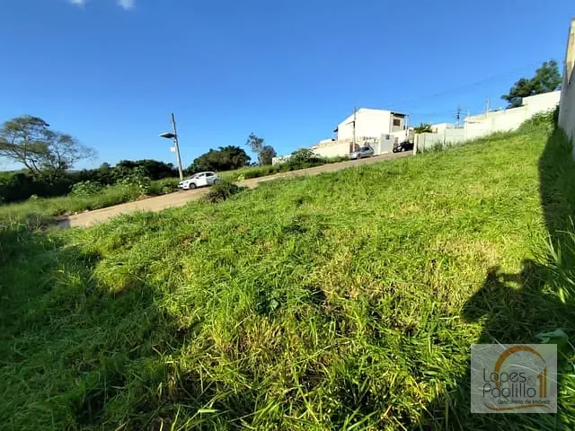 Terreno com 186m², à venda, no bairro Nova Cerejeira em Atibaia