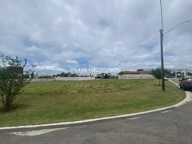 Terreno com 1220m², à venda, no bairro Condomínio Solar do Bosque em Sorocaba