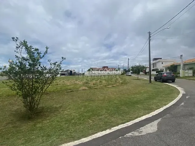 Terreno com 1220m², à venda, no bairro Condomínio Solar do Bosque em Sorocaba