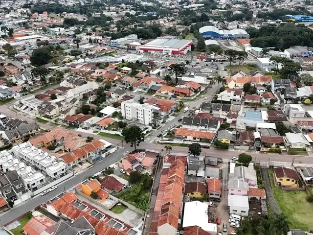 Terreno com 438m², à venda, no bairro São Braz em Curitiba