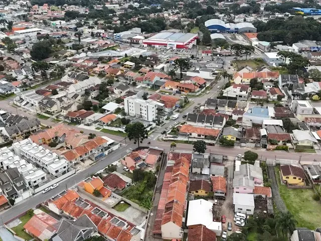 Terreno com 438m², à venda, no bairro São Braz em Curitiba