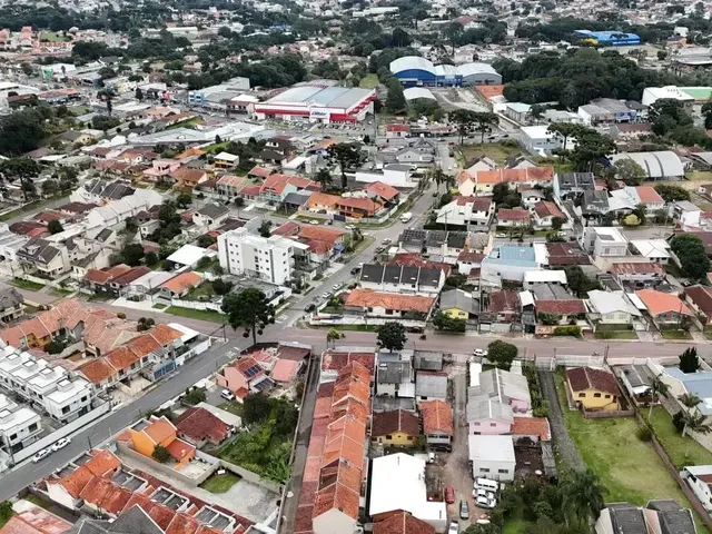 Terreno com 438m², à venda, no bairro São Braz em Curitiba