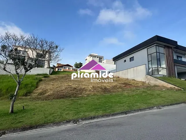 Terreno com 451m², à venda, no bairro Urbanova em São José dos Campos