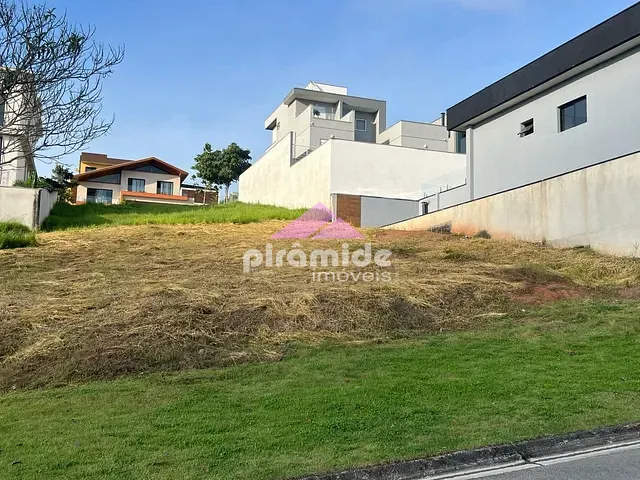 Terreno com 451m², à venda, no bairro Urbanova em São José dos Campos