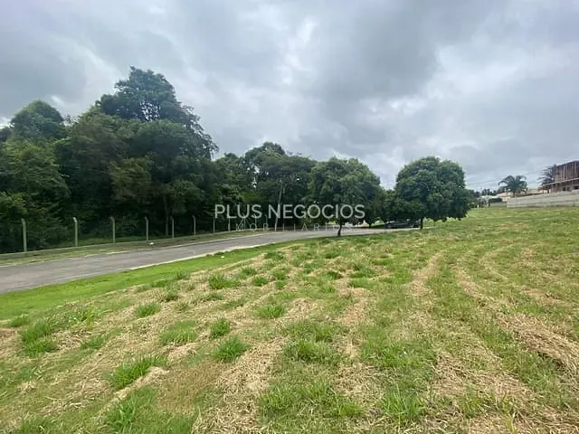 Terreno com 1215m², à venda, no bairro Condomínio Solar do Bosque em Sorocaba