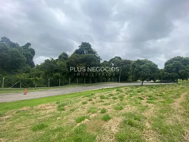 Terreno com 1215m², à venda, no bairro Condomínio Solar do Bosque em Sorocaba