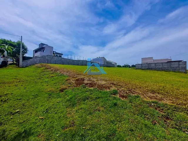 Terreno com 596m², à venda, no bairro Bairro da Posse em Itatiba