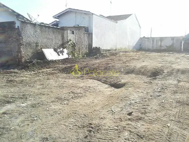 Terreno com 982m², à venda, no bairro Alto do Tabaú em Pindamonhangaba
